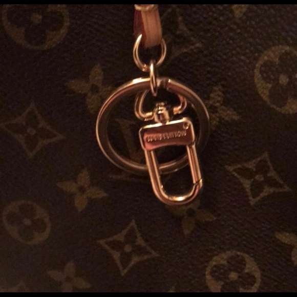 Authentic Louis Vuitton Artsy GM - Picture 7 of 8